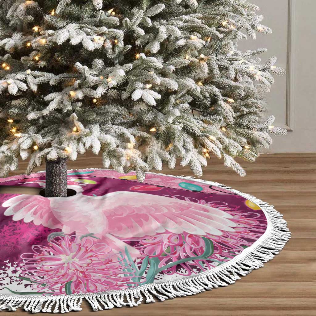 Pink Cockatoo Australia Christmas Tree Skirt Grevillea Eucalyptus Blossoms - Aussie Hoodie
