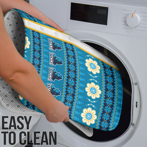 Titans Rugby Christmas Bathroom Set Aboriginal Seamless Cardigan Inspired