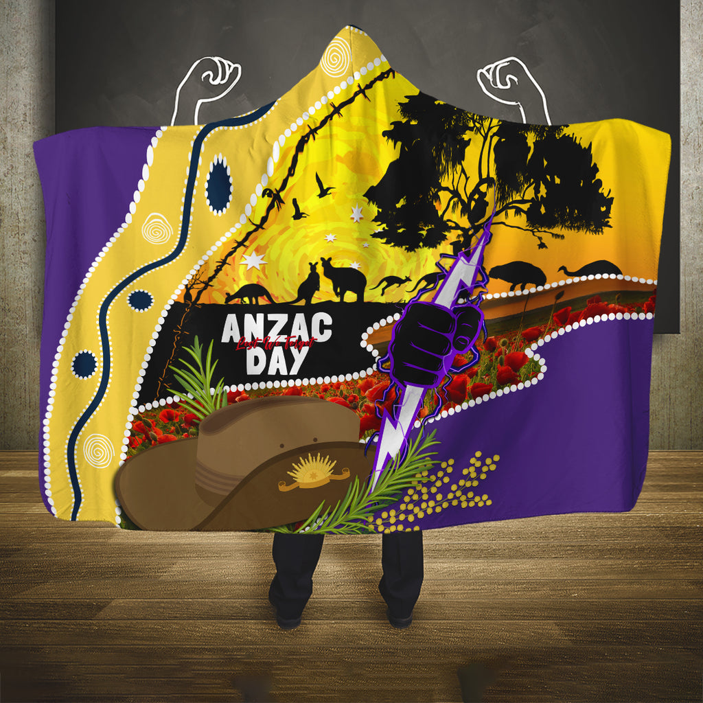 Storm ANZAC Day Hooded Blanket Rosemary Starring Night Style