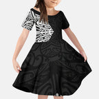 Black New Zealand Puhoro Maori Tattoo Kid Short Sleeve Dress