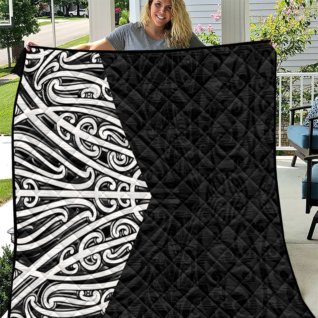 Black New Zealand Puhoro Maori Tattoo Quilt