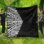 Black New Zealand Puhoro Maori Tattoo Quilt
