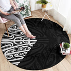 Black New Zealand Puhoro Maori Tattoo Round Carpet