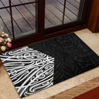 Black New Zealand Puhoro Maori Tattoo Rubber Doormat