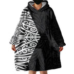 Black New Zealand Puhoro Maori Tattoo Wearable Blanket Hoodie