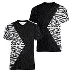 Black New Zealand Puhoro Maori Tattoo Women V-Neck T-Shirt
