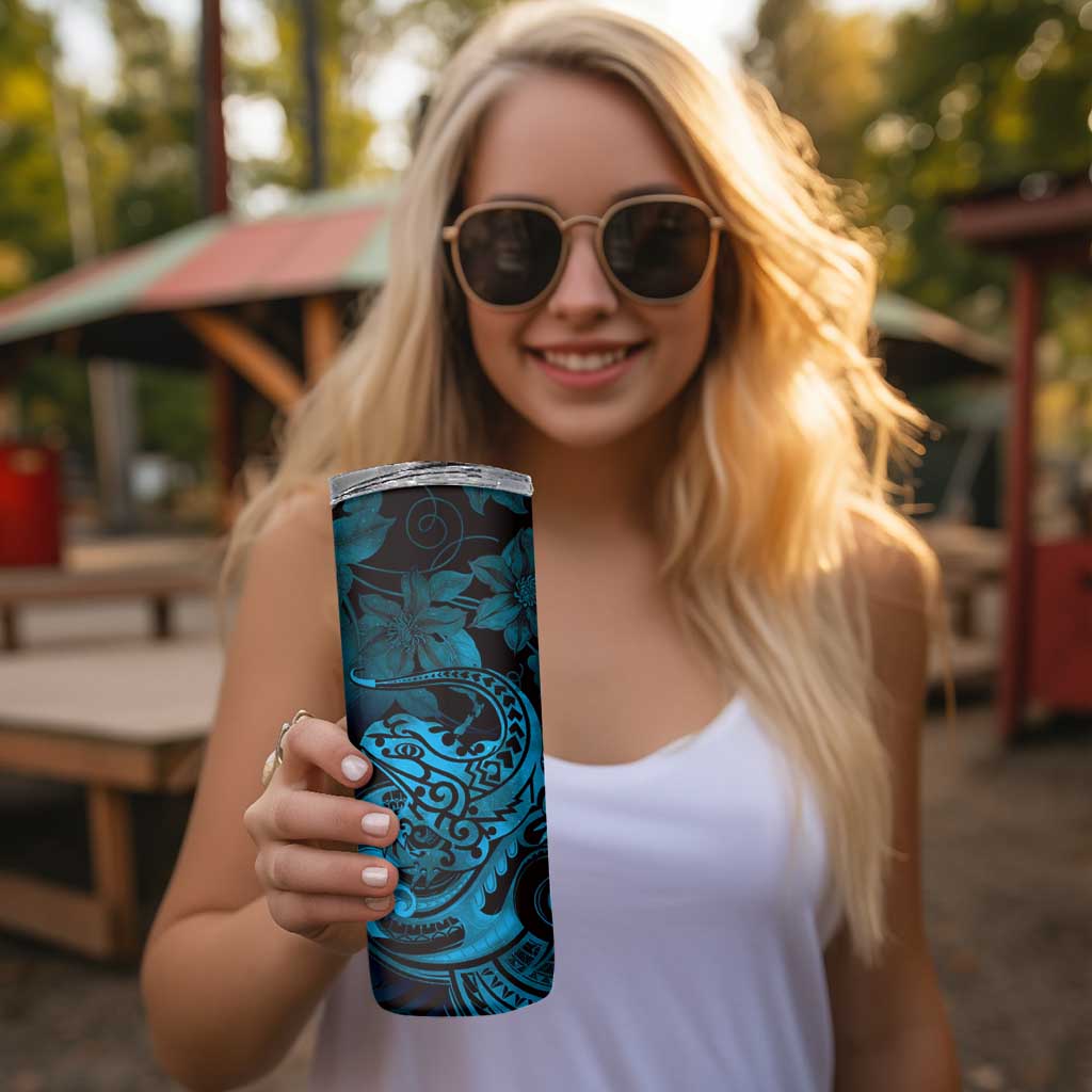 New Zealand Tuatara Skinny Tumbler Aotearoa Maori Clematis Flowers - Blue