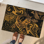 New Zealand Tuatara Rubber Doormat Aotearoa Maori Clematis Flowers - Gold