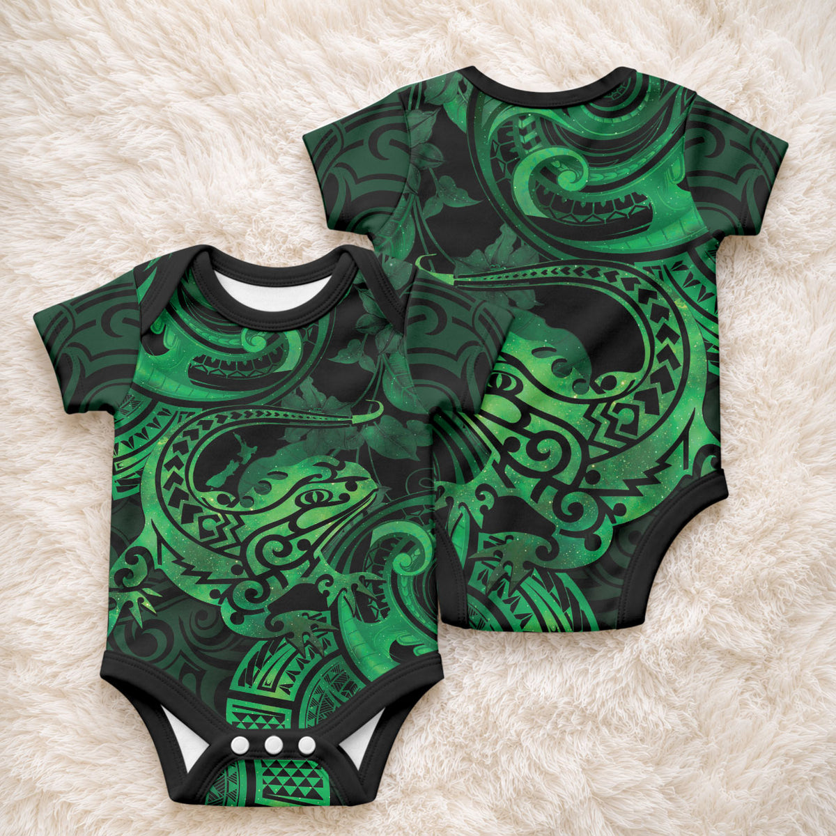 New Zealand Tuatara Baby Onesie Aotearoa Maori Clematis Flowers - Green