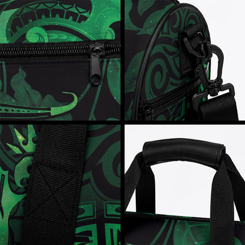 New Zealand Tuatara Duffle Bag Aotearoa Maori Clematis Flowers - Green