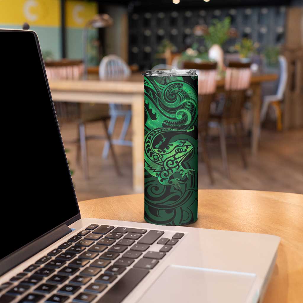 New Zealand Tuatara Skinny Tumbler Aotearoa Maori Clematis Flowers - Green
