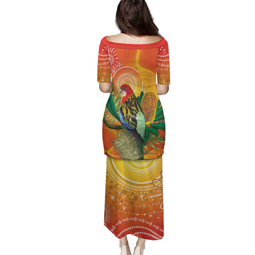 Eastern Rosella Australia Family Matching Puletasi and Hawaiian Shirt Banksia Aboriginal Art - Aussie Hoodie