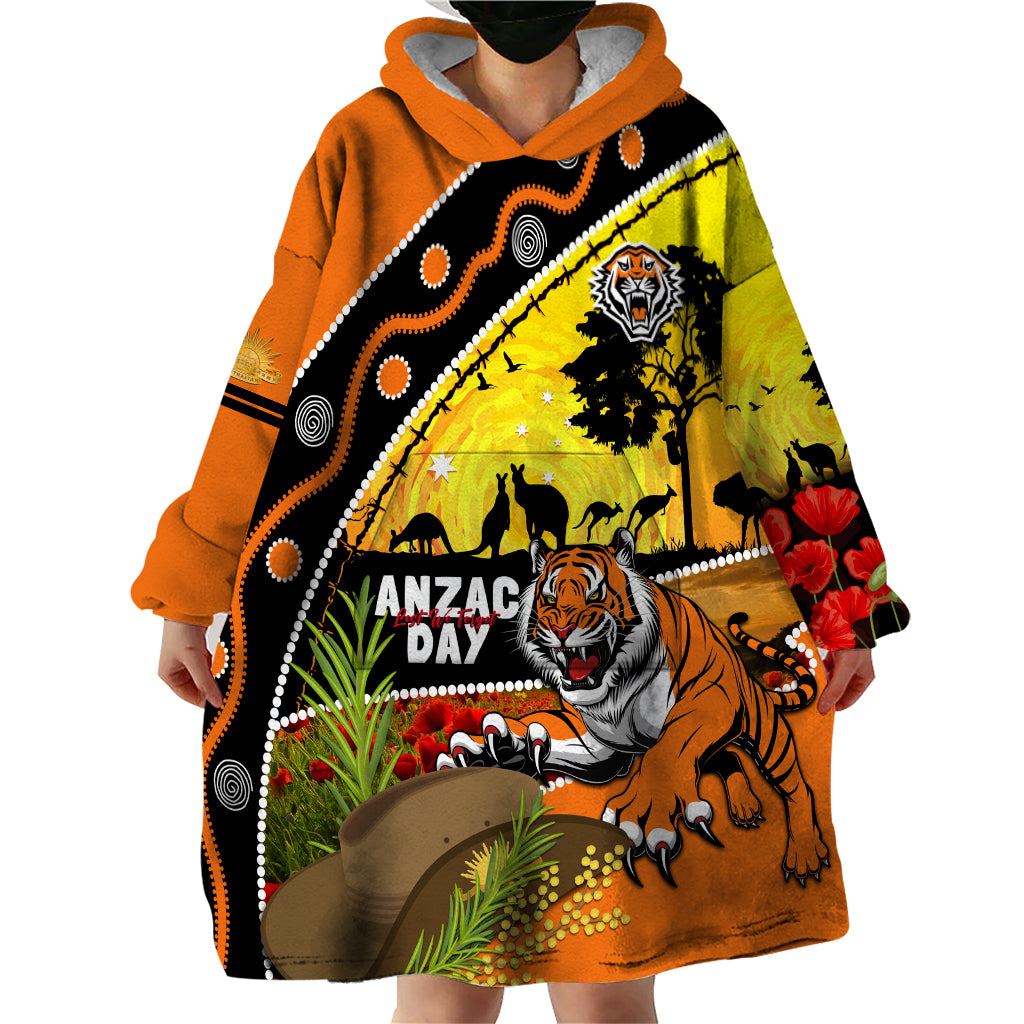 Tigers Rugby ANZAC Day Wearable Blanket Hoodie Wests Mascot Rosemary Starry Night
