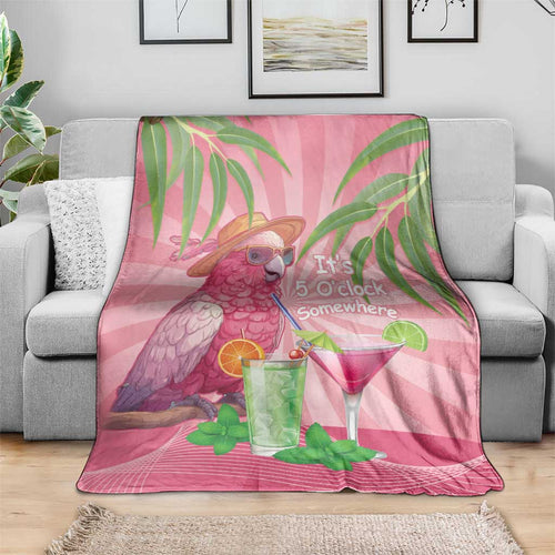 Chilling Pink Cockatoo Australia Blanket It's 5 O’Clock Somewhere Cocktail - Aussie Hoodie