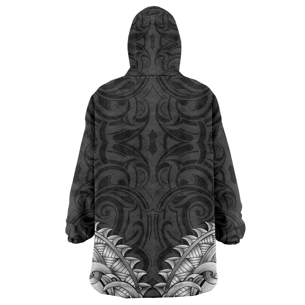 New Zealand Ta Moko Wearable Blanket Hoodie Aotearoa Maori Chest Tattoo Black