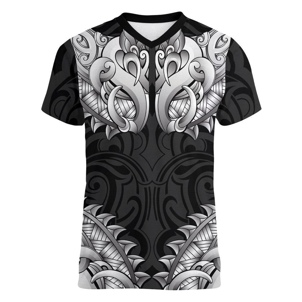 New Zealand Ta Moko Women V-Neck T-Shirt Aotearoa Maori Chest Tattoo Black