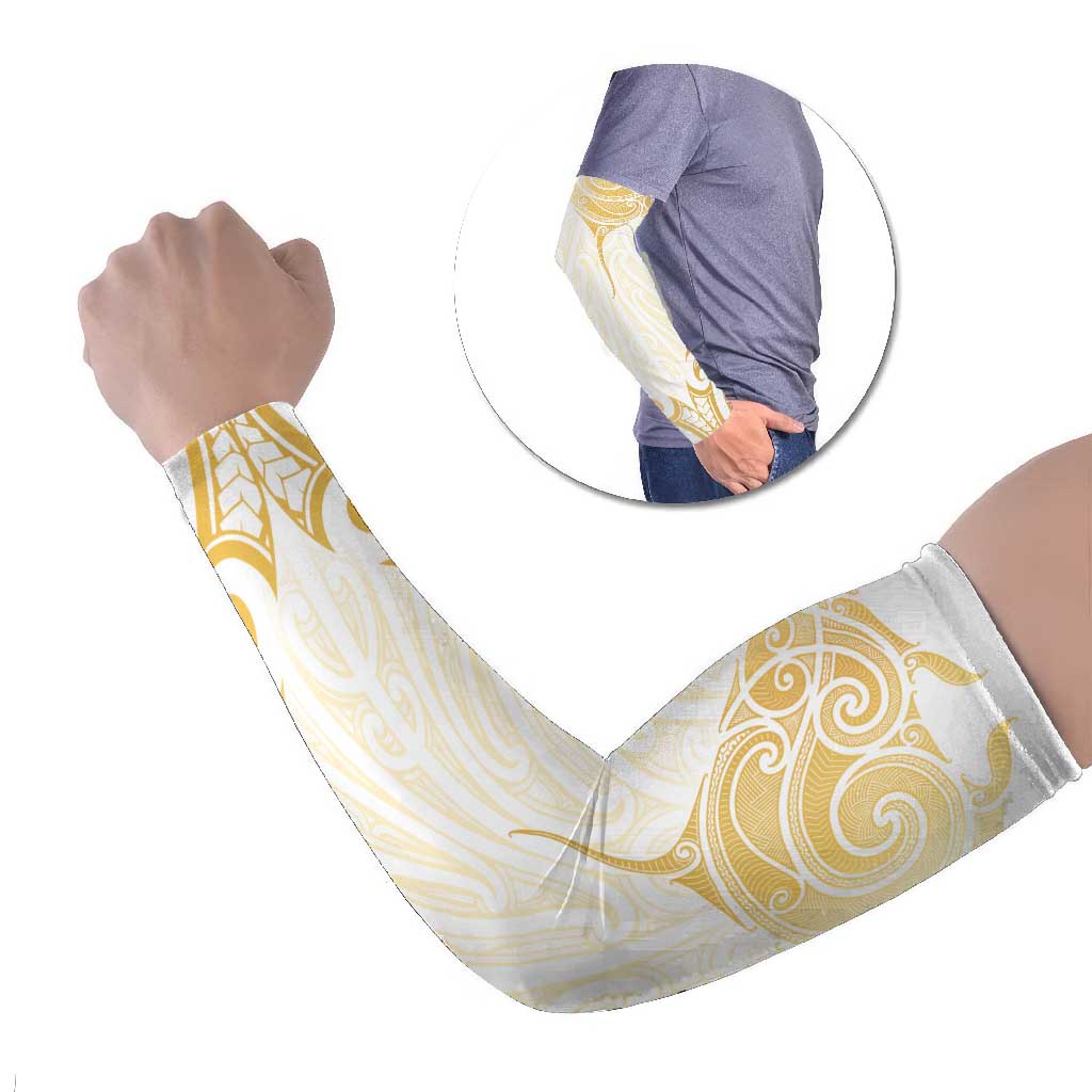 Gold White New Zealand Manta Ray Arm Sleeves Aotearoa Maori Haehae - Aussie Hoodie