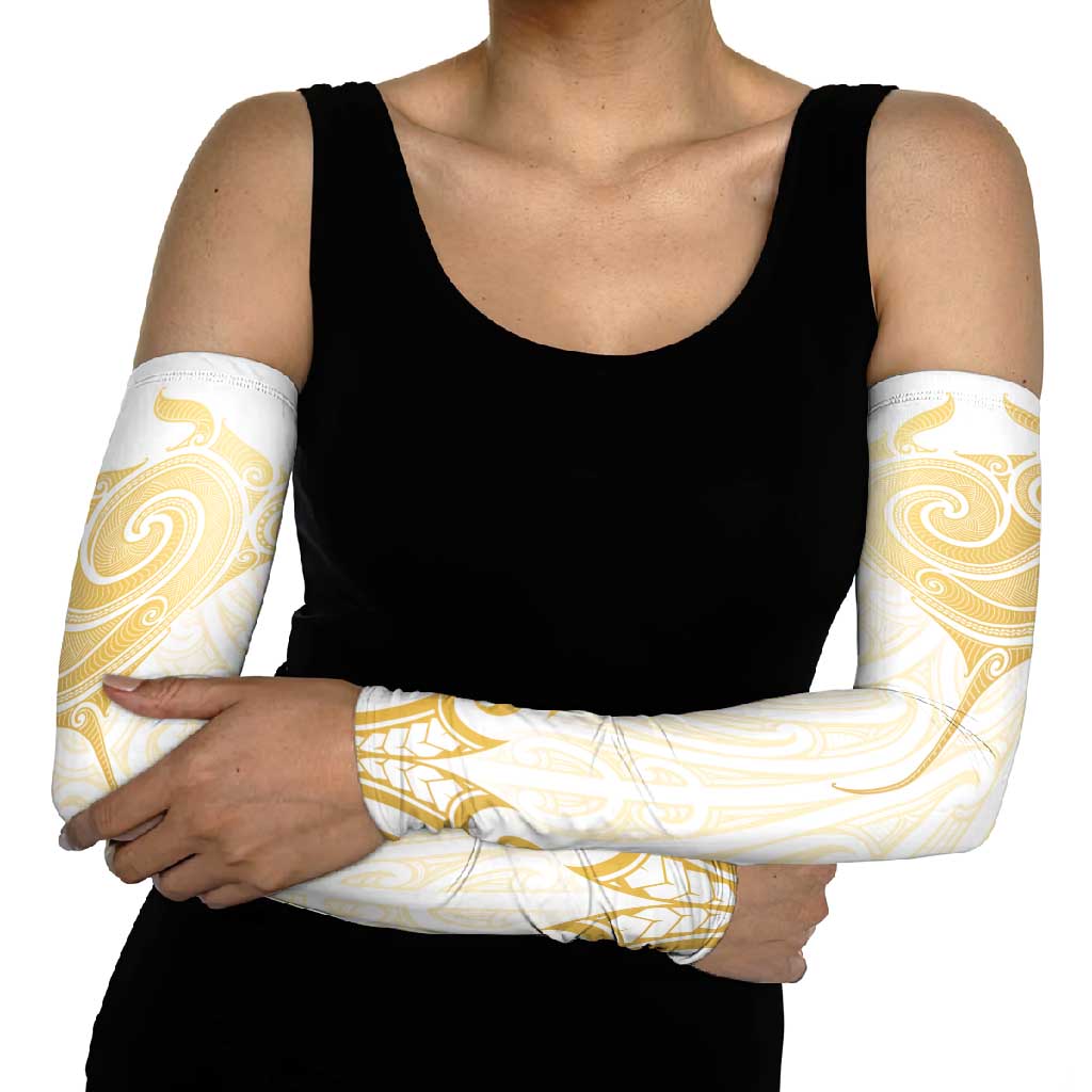 Gold White New Zealand Manta Ray Arm Sleeves Aotearoa Maori Haehae - Aussie Hoodie