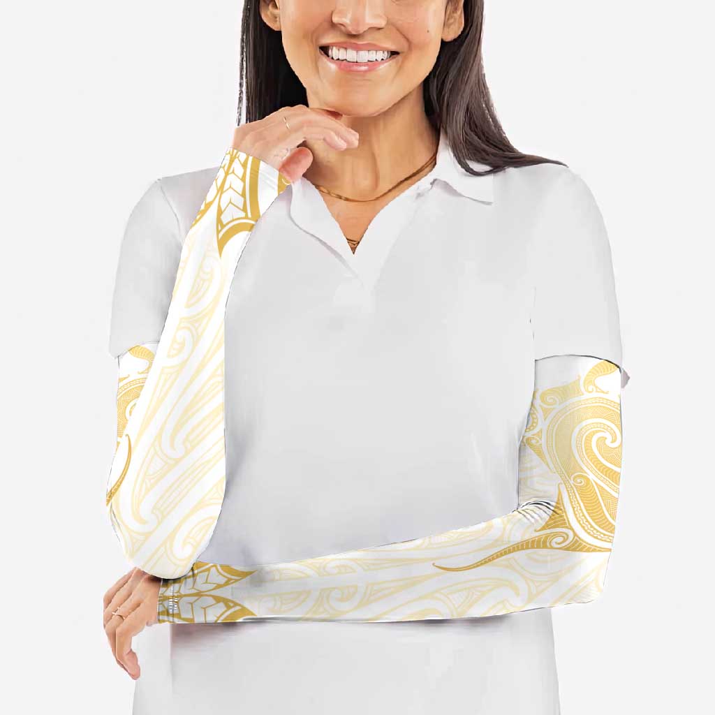 Gold White New Zealand Manta Ray Arm Sleeves Aotearoa Maori Haehae - Aussie Hoodie