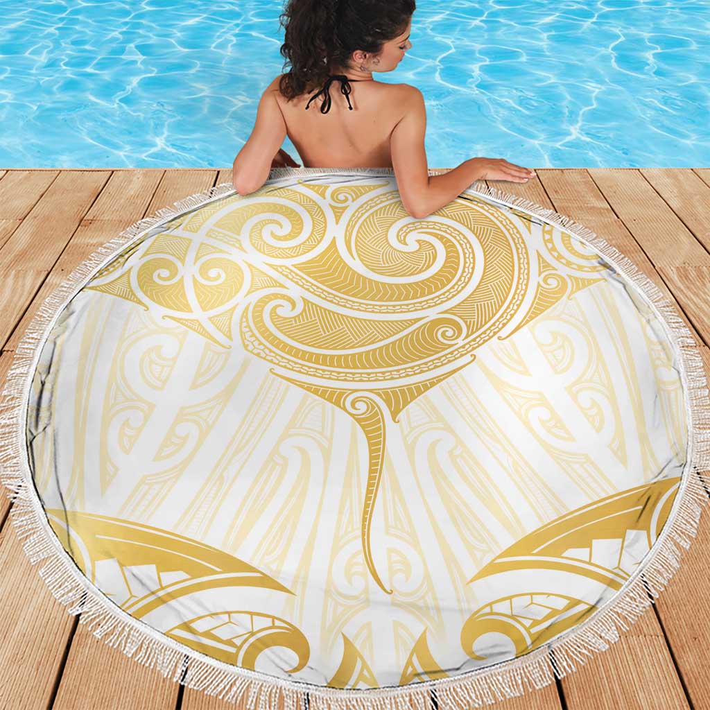 Gold White New Zealand Manta Ray Beach Blanket Aotearoa Maori Haehae - Aussie Hoodie
