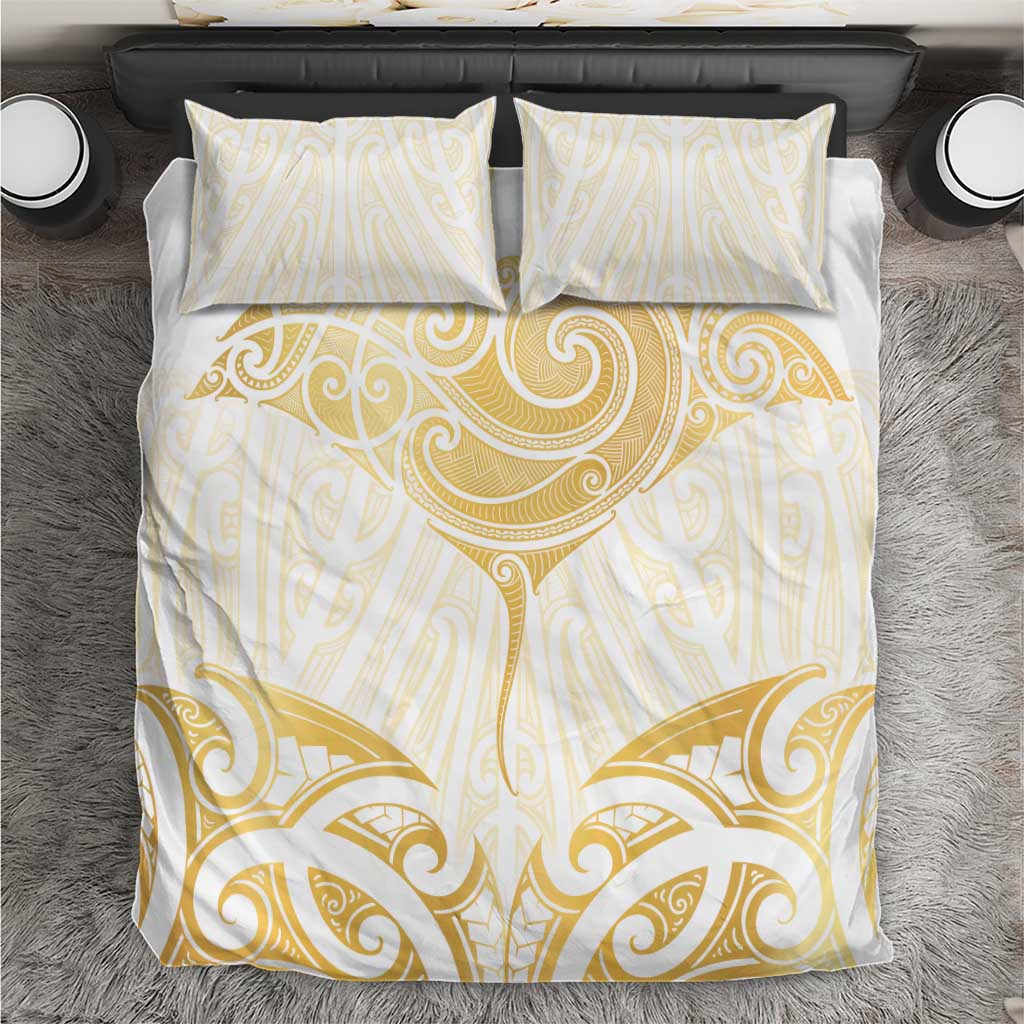 Gold White New Zealand Manta Ray Bedding Set Aotearoa Maori Haehae - Aussie Hoodie