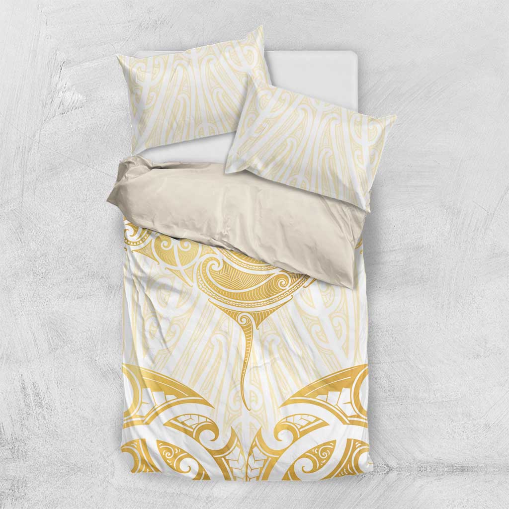Gold White New Zealand Manta Ray Bedding Set Aotearoa Maori Haehae - Aussie Hoodie