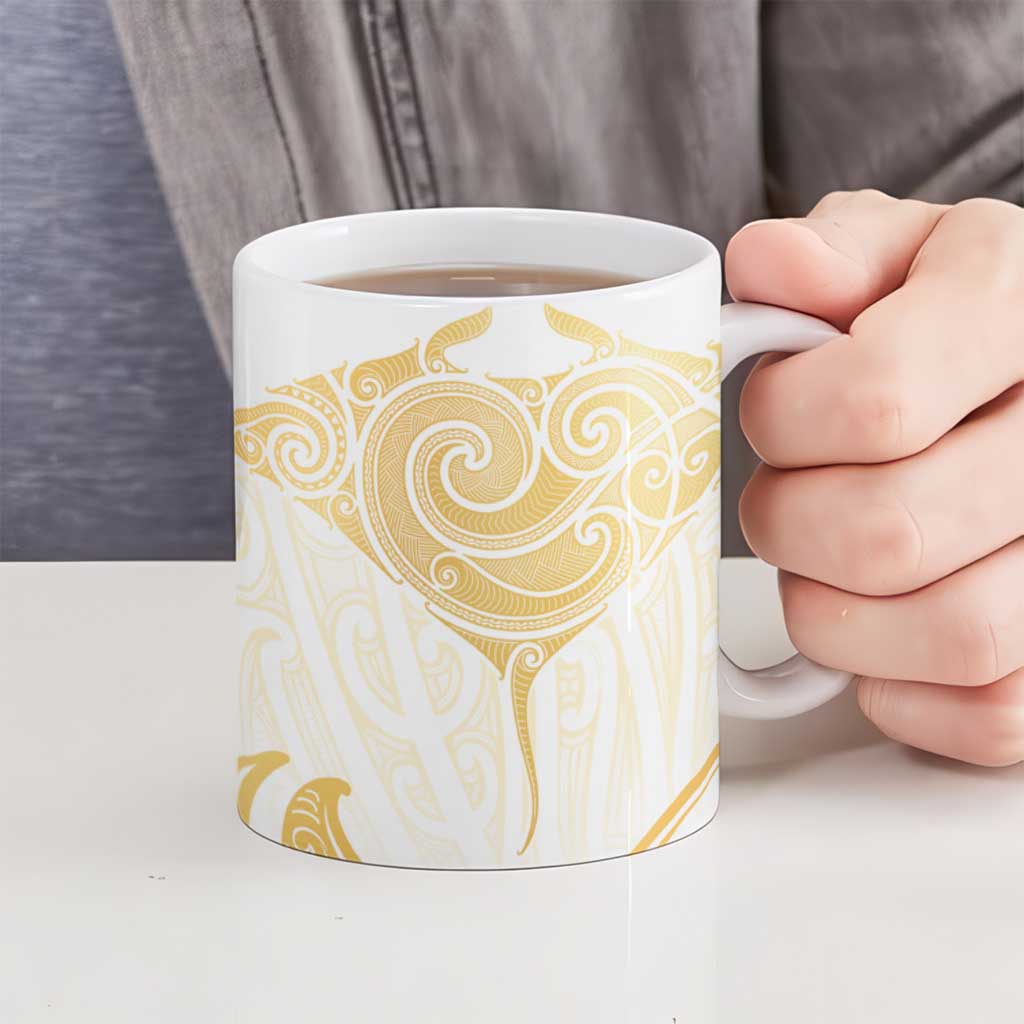 Gold White New Zealand Manta Ray Ceramic Mug Aotearoa Maori Haehae - Aussie Hoodie