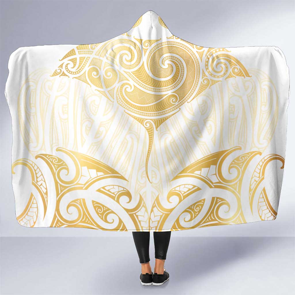 Gold White New Zealand Manta Ray Hooded Blanket Aotearoa Maori Haehae - Aussie Hoodie