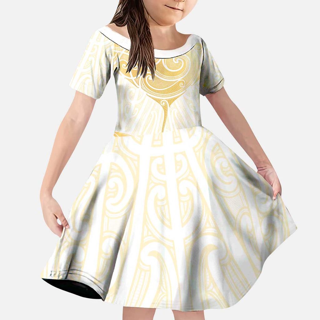 Gold White New Zealand Manta Ray Kid Short Sleeve Dress Aotearoa Maori Haehae - Aussie Hoodie