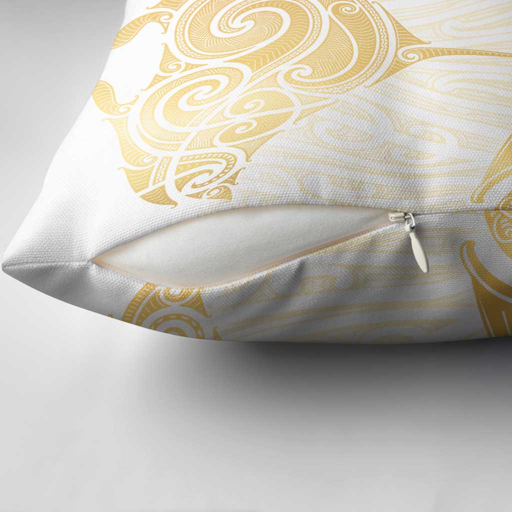 Gold White New Zealand Manta Ray Pillow Cover Aotearoa Maori Haehae - Aussie Hoodie