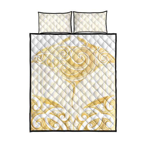 Gold White New Zealand Manta Ray Quilt Bed Set Aotearoa Maori Haehae - Aussie Hoodie