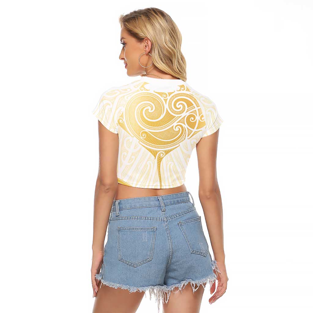 Gold White New Zealand Manta Ray Raglan Cropped T Shirt Aotearoa Maori Haehae - Aussie Hoodie