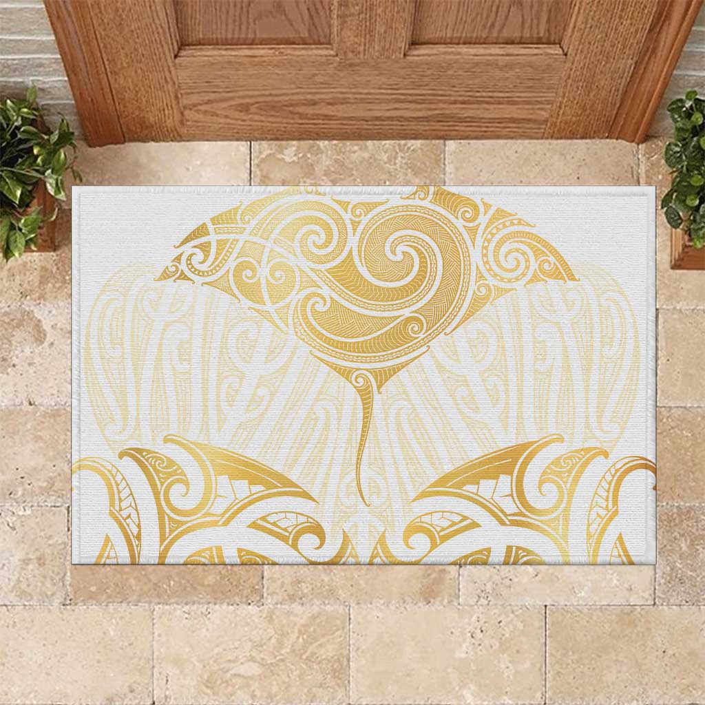 Gold White New Zealand Manta Ray Rubber Doormat Aotearoa Maori Haehae - Aussie Hoodie