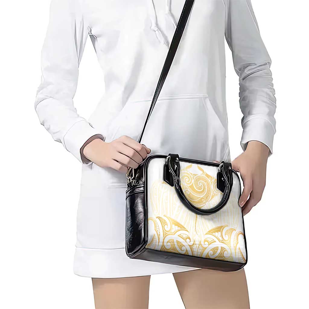 Gold White New Zealand Manta Ray Shoulder Handbag Aotearoa Maori Haehae - Aussie Hoodie