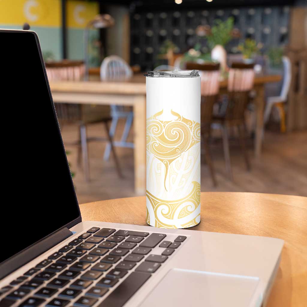 Gold White New Zealand Manta Ray Skinny Tumbler Aotearoa Maori Haehae - Aussie Hoodie