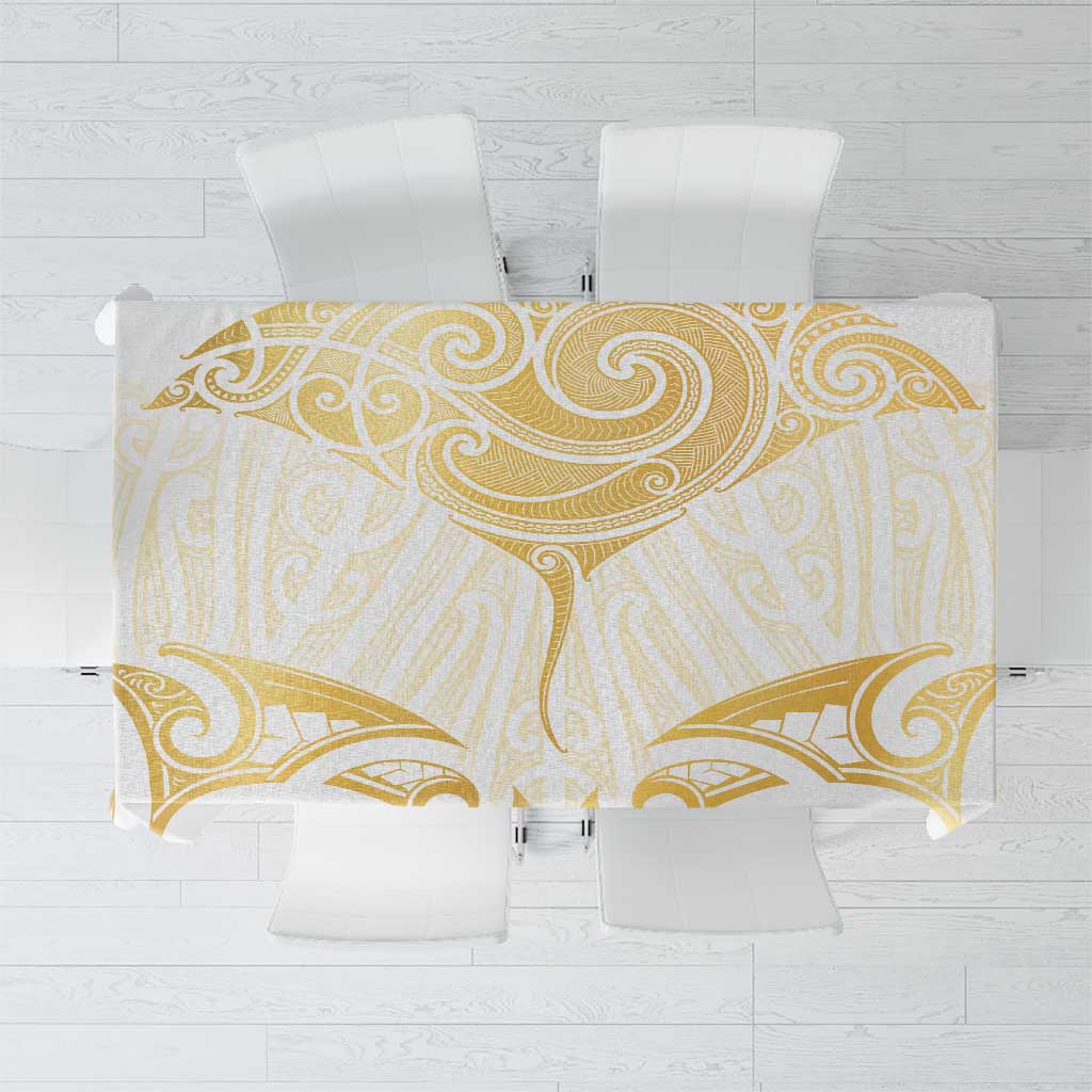 Gold White New Zealand Manta Ray Tablecloth Aotearoa Maori Haehae - Aussie Hoodie