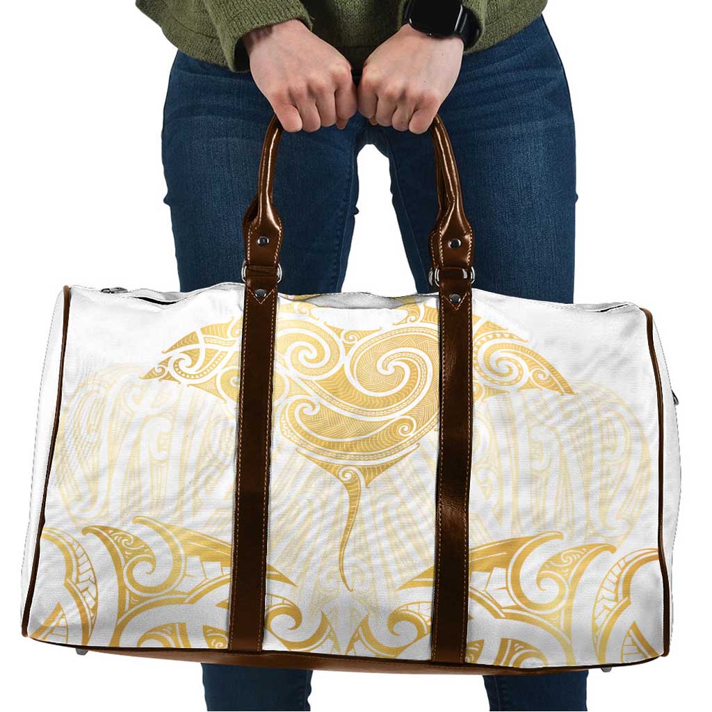 Gold White New Zealand Manta Ray Travel Bag Aotearoa Maori Haehae - Aussie Hoodie