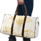 Gold White New Zealand Manta Ray Travel Bag Aotearoa Maori Haehae - Aussie Hoodie