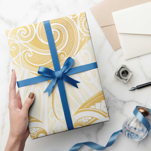Gold White New Zealand Manta Ray Wrapping Paper Aotearoa Maori Haehae - Aussie Hoodie