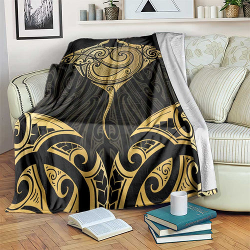 Gold Black New Zealand Manta Ray Blanket Aotearoa Maori Haehae - Aussie Hoodie