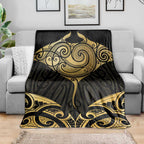 Gold Black New Zealand Manta Ray Blanket Aotearoa Maori Haehae - Aussie Hoodie