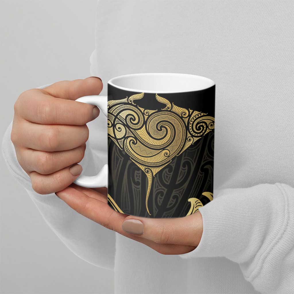 Gold Black New Zealand Manta Ray Ceramic Mug Aotearoa Maori Haehae - Aussie Hoodie