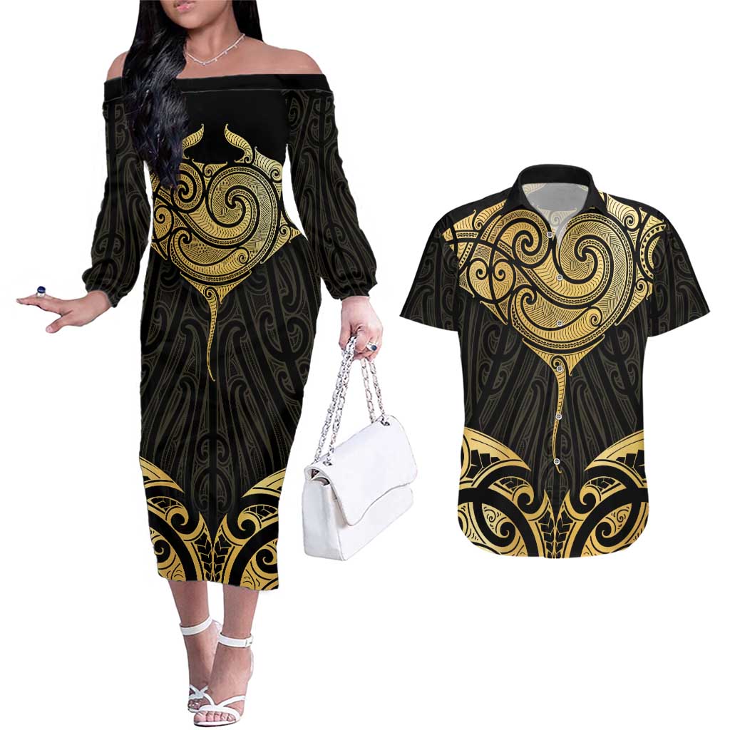 Gold Black New Zealand Manta Ray Couples Matching Off The Shoulder Long Sleeve Dress and Hawaiian Shirt Aotearoa Maori Haehae - Aussie Hoodie