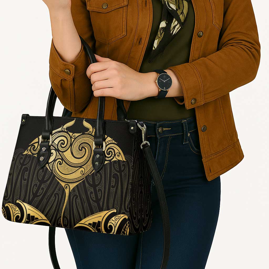 Gold Black New Zealand Manta Ray Leather Bag Aotearoa Maori Haehae - Aussie Hoodie