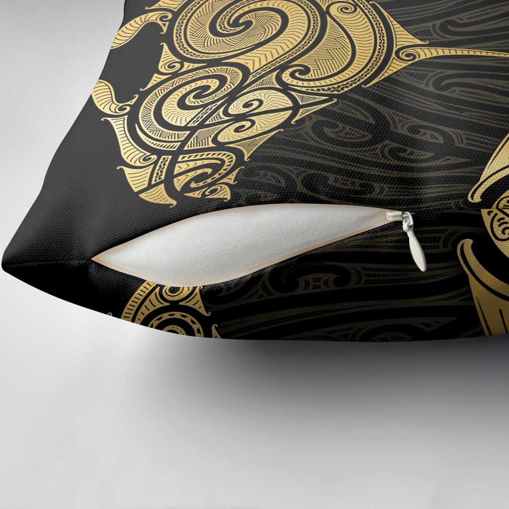 Gold Black New Zealand Manta Ray Pillow Cover Aotearoa Maori Haehae - Aussie Hoodie