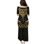 Gold Black New Zealand Manta Ray Puletasi Aotearoa Maori Haehae - Aussie Hoodie