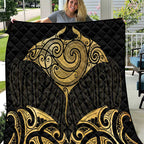 Gold Black New Zealand Manta Ray Quilt Aotearoa Maori Haehae - Aussie Hoodie