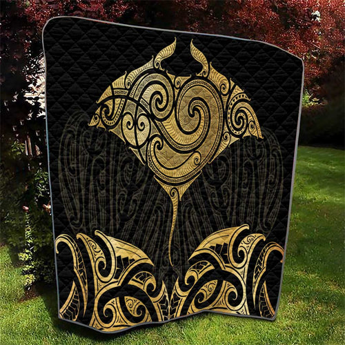 Gold Black New Zealand Manta Ray Quilt Aotearoa Maori Haehae - Aussie Hoodie