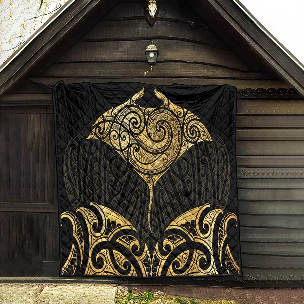 Gold Black New Zealand Manta Ray Quilt Aotearoa Maori Haehae - Aussie Hoodie