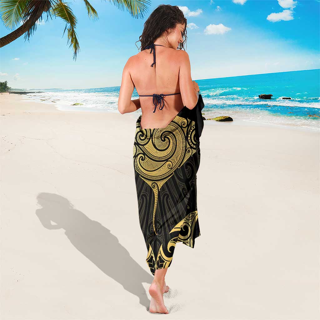 Gold Black New Zealand Manta Ray Sarong Aotearoa Maori Haehae - Aussie Hoodie